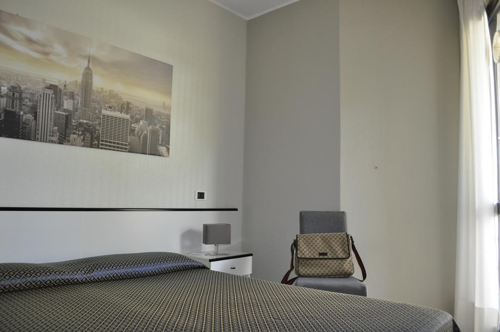 Hotel Est Piombino Kültér fotó