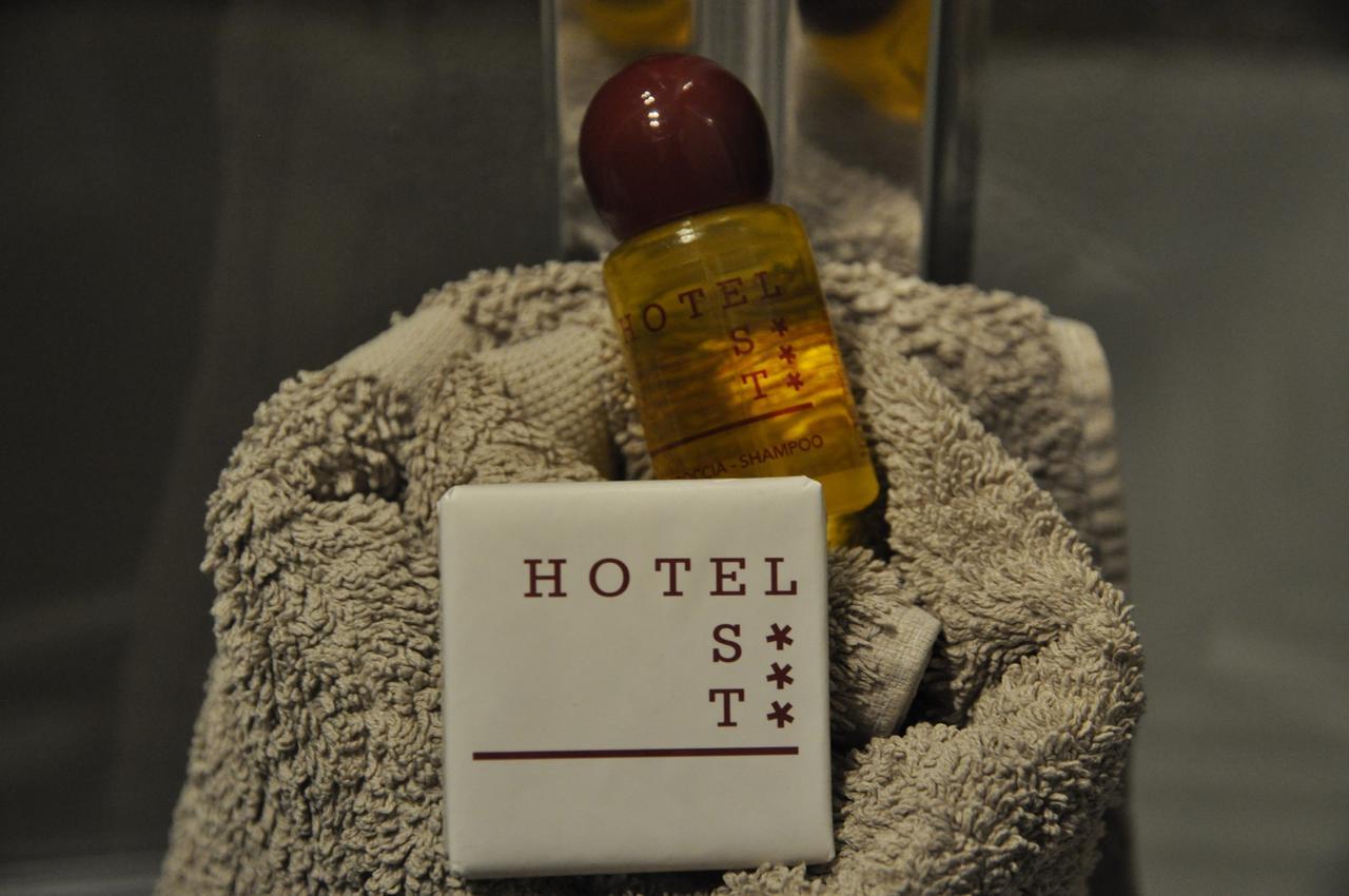 Hotel Est Piombino Kültér fotó
